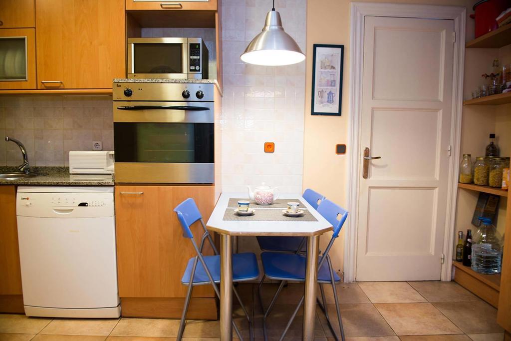 Lovely Apartment at Park Güell Barcelona Szoba fotó
